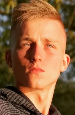 Данила Ефремов
