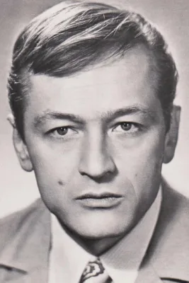Михаил Ножкин